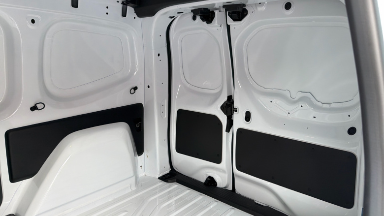 Renault Kangoo L1 E-Tech ML19 90kW 44kWh Advance [Safety] Van Auto